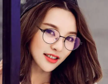 滨州验光培训的老师分享如何挑选适合自己的镜架？