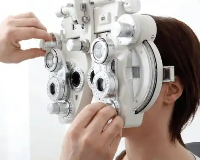 德州眼镜技术培训的老师分享隐形眼镜的使用误区