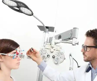 东营眼镜技术培训的老师分享借戴别人眼镜的危害